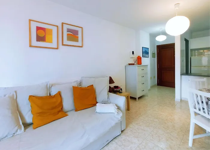 Live Candelaria Alsaca Con Balcon Y Vista Al Mar